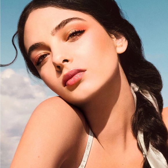 Dior Forever Nude Bronze Glow
(#031 Coral Bronze) 🔔 Limited Edition 🔔 - Picture 5 of 9